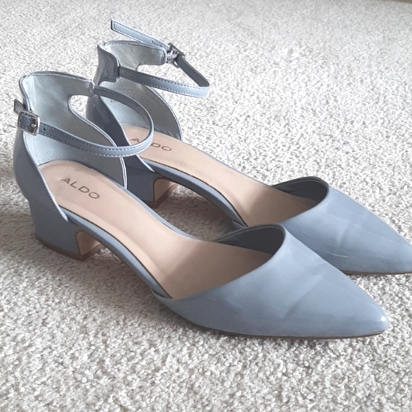 ALDO Lovely Blue Grey Patent Shoes - Pointy Toe, Ankle Strap, Cushion Insole - Picture 5 of 17